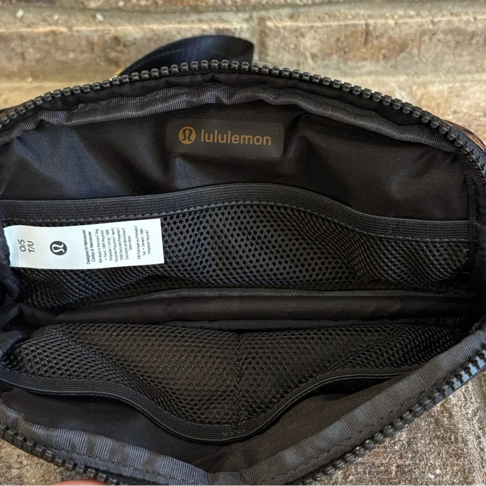 NWT Lululemon Everywhere Belt Bag Leopardo Shift Midi Desert Khaki/Night Brown - Picture 7 of 11